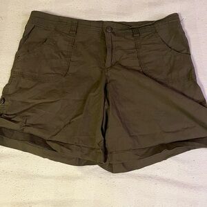 Magellan shorts